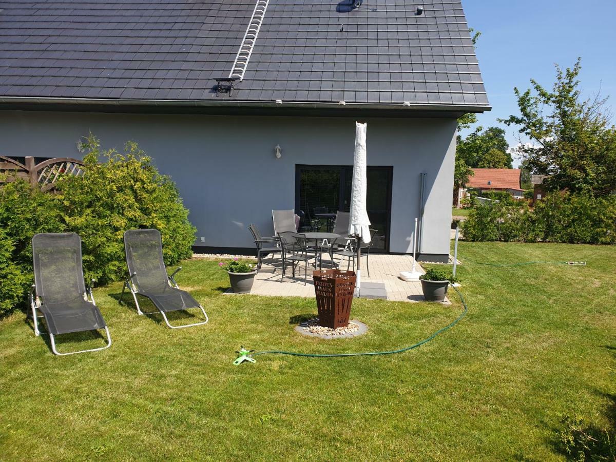 Ferienhaus In Walow Exterior photo